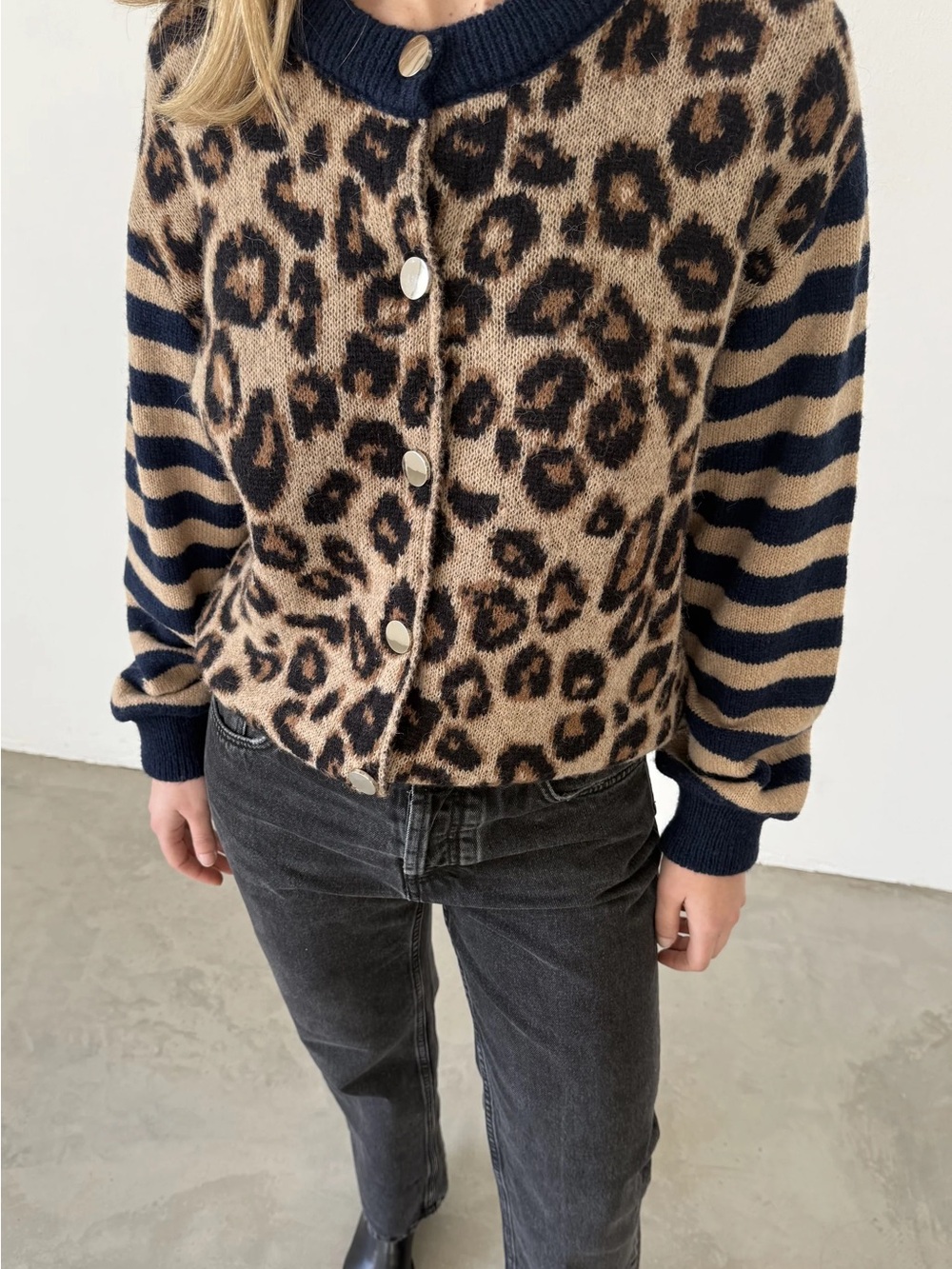 Balzac Paris Idole Leopard striped Cardigan - Picture 6 of 7